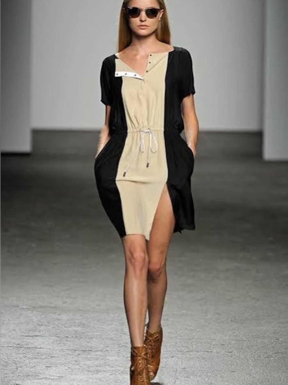 Cynthia Steffe Silk Colorblock Mini Dress Womens 4 Black Tan Shift